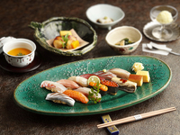 A one-of-a-kind sushi course the "Select Omakase" lunch　JPY15,000