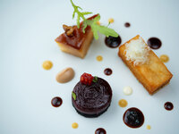 (Dec 24-25) Christmas Dinner Course"Menu Noël" with a glass of Rose Champagne