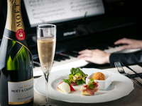 【ディナータイム限定】モエエシャンドンフリーフロー&おつまみ1プレート付