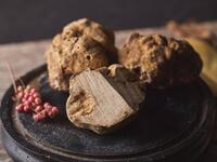 Fresh White Truffes Course 9品　コース料金25,000円＋白トリュフ20g（市場価格）