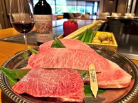 ★乾杯ドリンク付【茜C】一頭買い『鹿児島県 黒毛中山牛』とオマール海老の鉄板焼きコース