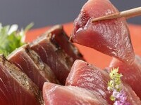 9月～11月【土佐の地酒飲み放題】名物かつをの藁焼き塩たたきと鮮魚の藁焼き全13品【龍馬コース】