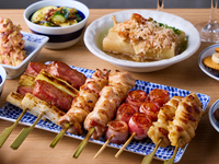 ★日～木　限定特典★ 【お手軽定番コース4,500円（税抜）】スパークリング含む2.5時間飲み放題付　「名物湯葉しゅうまい」「炭焼き3種」が入ったお手軽定番コース