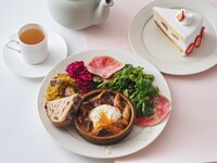 【特色早午餐+甜点+饮料】焗牛肉配温泉蛋