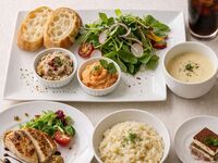 【ご褒美ランチ】選べるメインやデザートプレート付き全8品+乾杯ドリンク&食後のカフェ+メッセージプレート(平日限定)