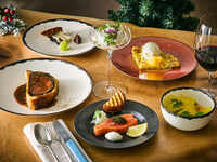 【December 24th, 25th】Festive Dinner 6 course + Glass of Champagne 2nd Seating