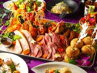 សួនកាស៊ីនឃែបខែ៊លូវីន ★ « ភេសជ្ជៈអស់កម្រិតស្ទើរអតិបរិមា » — បុរសឆ្នើមនៃសាច់! បណ្តុំអាហាររុំធំមួយដែលផ្ទុកគ្រប់យ៉ាង ★ រួមមាន Hibiki និង Champagne