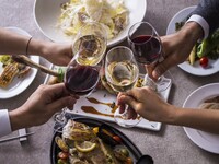 【Party Plan ¥5,000】Share-style menu — 5 dishes in total + 2 hours all-you-can-drink