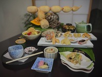 【天婦羅 期間限定平日ランチ】ワンドリンク付き　野菜中心ヘルシーメニュー　にぎわい