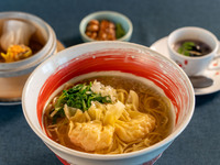 海老入りワンタン麺セット