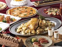 【スロークリスマス】みなとみらいの夜景と国産牛ハッシュドビーフや窯焼きピザなどを堪能するディナービュッフェ（大人）