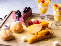 シグネチャーランチ 5品コース + デザートプラッター + 1ドリンク付き