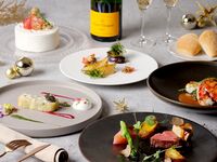 【12/22,23 限定XmasDinner！クリスマスケーキ付！】キャビア・メインはオマール海老や国産牛フィレ肉とフォアグラ＆トリュフのロッシー二などの高級食材を使用！全4品世界3大珍味コース！