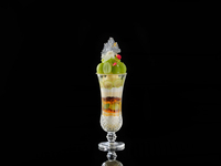 (WEB only) Muscat Parfait (Saturday, November 1, 2025 - Tuesday, January 6, 2026)