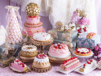 11/15～12/28＜土日祝＞『マリー・アントワネットのロイヤルクリスマス』スイーツビュッフェ（大人）