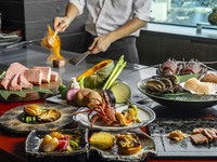 Order buffet style at Teppanyaki Counter