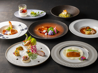【12/31 Dinner at Manfuku】 A luxurious course featuring delicacies including Ezo abalone, lobster, and Kuroge Wagyu beef