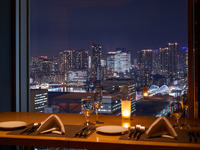 【Window seat】Skyscraper dinner course（Includes one glass of champagne）