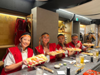 [13:30] Three types of sushi making experience (course with dessert)