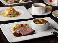 Lunch: Twinkle Christmas 2025 — Champagne Toast Included