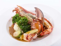 オザミのスペシャルランチ ￥6468～　一部追加料金を頂戴するメニューがございます12月20、21、27、28日