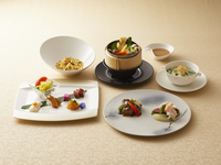 【お得なWEB限定】乾杯ドリンク付き　ごちそうディナー