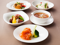 【忘新年会プランB】　ふかひれスープ付き（全7品）とフリードリンク２H付き