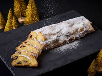 ［ TAKE OUT ］ Christmas Cake ---シュトーレン ---　