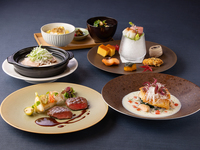 11/7～1/20【平日限定】ダブルメインのプリフィクスランチコースにワンドリンクが付いて¥4,900！　※1/1～1/4を除く