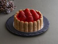 [First Slot (12:00 – 14:30) Pick-up] Charlotte Fraise – 15 cm