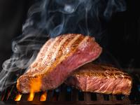 【忘年会人気No.1】黒毛和牛 “厚切り赤身ステーキ”コース〈2時間飲み放題付〉