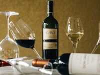 【フリードリンク付ランチ】月替わりテーマで創る里山食材の前菜や選べるメインのコースと飲み放題90分（平日）