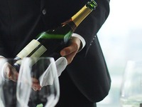 (Please order with Festive Dinner menu) Limited offer for 12/19-25, A Glass of The Peninsula Champagne by Deutz Brut NV