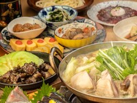 【11月～1月】選べるメイン5種や日南鶏のごろ焼き等　全12品豪華コース　『2.5時間飲放題付き』7,000円（税込）