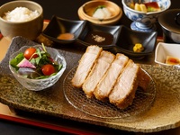 [Limited Time Offer] Itoshima Pork Loin Thick-Cut Pork Cutlet Set