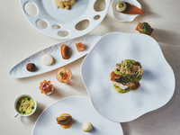 [Autumn Lunch] Good Couple's Day Plan - Includes a toast drink, a bouquet of flowers, and a message plate