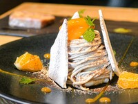 （11/13～）【ランチ】《平日限定》"冬の風物詩" 温州みかんとアプリコットのモンブラン〜ブールノワゼットスタイル〜が食べられる平日限定デザートコース（全4品）