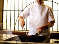 Chef's choice course of shark fin and carefully selected ingredients (counter seating) ¥33,000