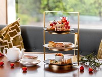 アフタヌーンティーセット ～ストロベリー～ ( 1/5～4/30)