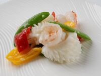 【お気軽宴会コース】海老チリや牛肉のオイスターソース炒め、麻婆豆腐、点心など全8品【個室選択可】＋１ドリンク♪