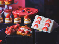  Sweets Buffet/Children (ages 6-12)