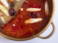 ☆<Scegli la tua portata V di Hot Pot bicolore> Mangia e bevi a volontà (2 ore) [Un piccolo affare con bevande a volontà (birra esclusa)♪]