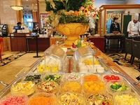 ランチバイキング