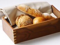 Tateru Yoshino Original Bread (3 varieties)