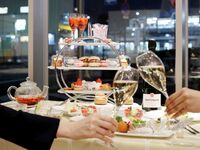 [20th Anniversary Menu] Evening High Tea with Meat Dish