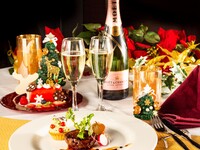 【12/20.21.24.25限定★クリスマス2025】国産牛サーロインのグリエ含む全5皿＋ドリンク飲み放題＋メッセージプレート付