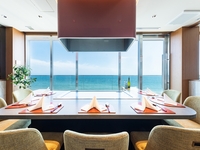 [Weekend Lunch Private Room (with Terrace) Plan (Limited to 1 group)] Includes sparkling wine and a message plate