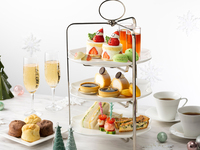 Xmasアフタヌーンティー 2時間カフェフリー　乾杯スパークリングワイン付き