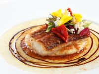 【年末年始Déjeuner B×ホール席】うれしいダブルメイン全5品コース