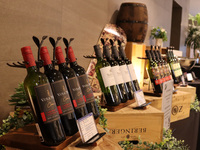 [Hilton Garden Inn Seoul Gangnam] Unlimited Wine & buffet Package (Weekend&Holiday)